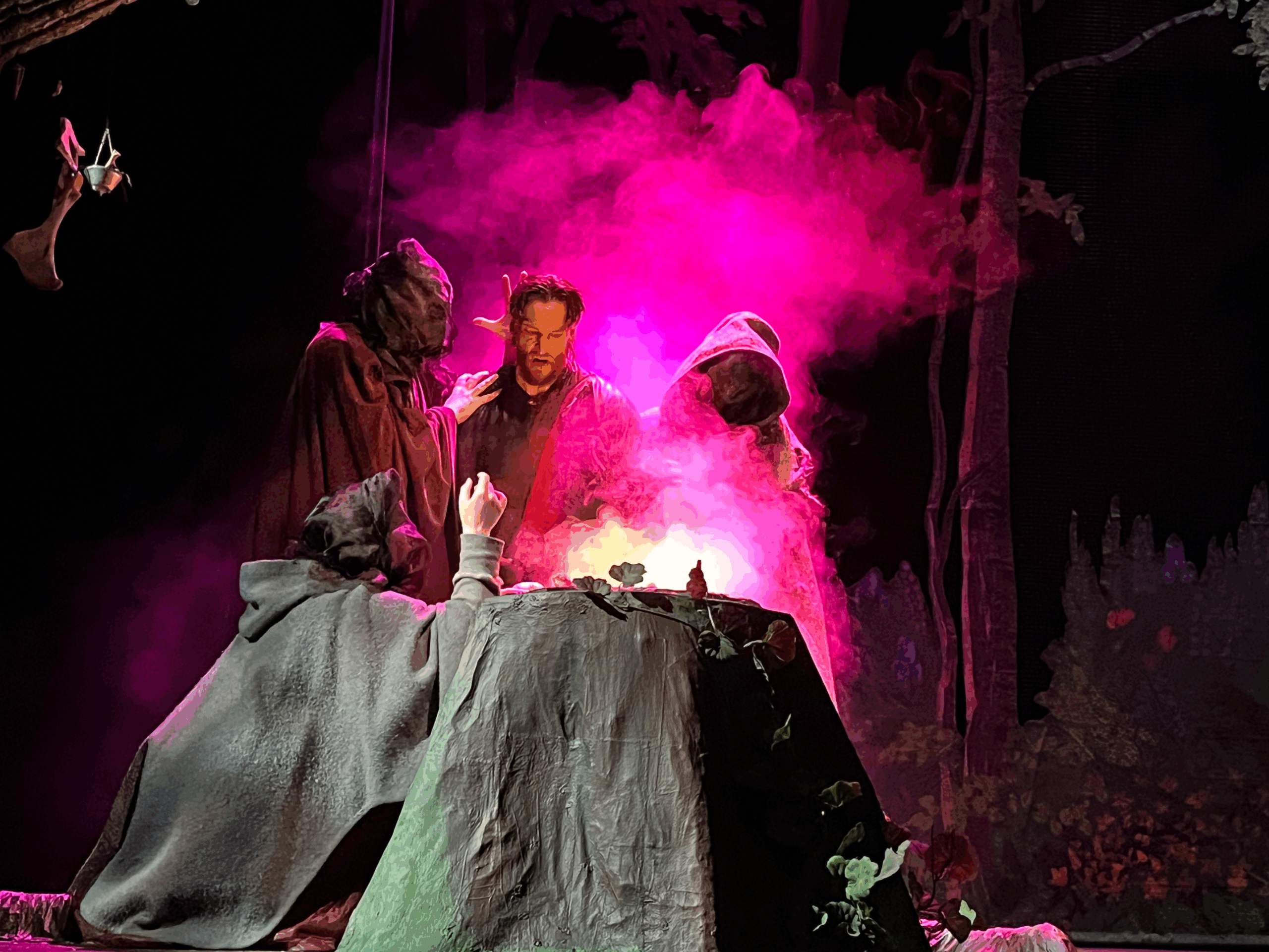 Kelly Oristano, Yussuf Balkan performing Shakespeare's Macbeth. Taken by Amy Prince